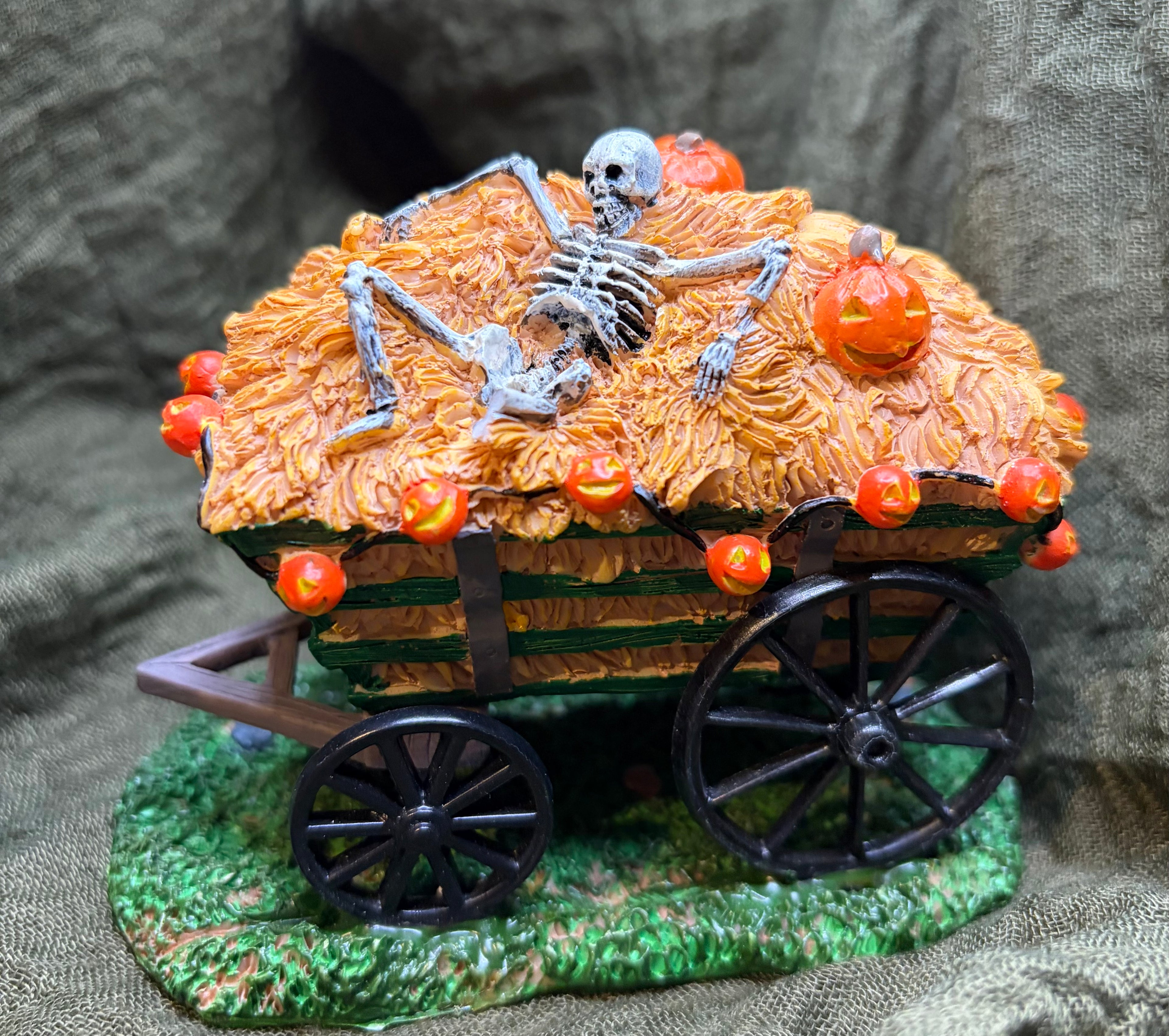 Lemax Spooky Town Spooky Haywagon