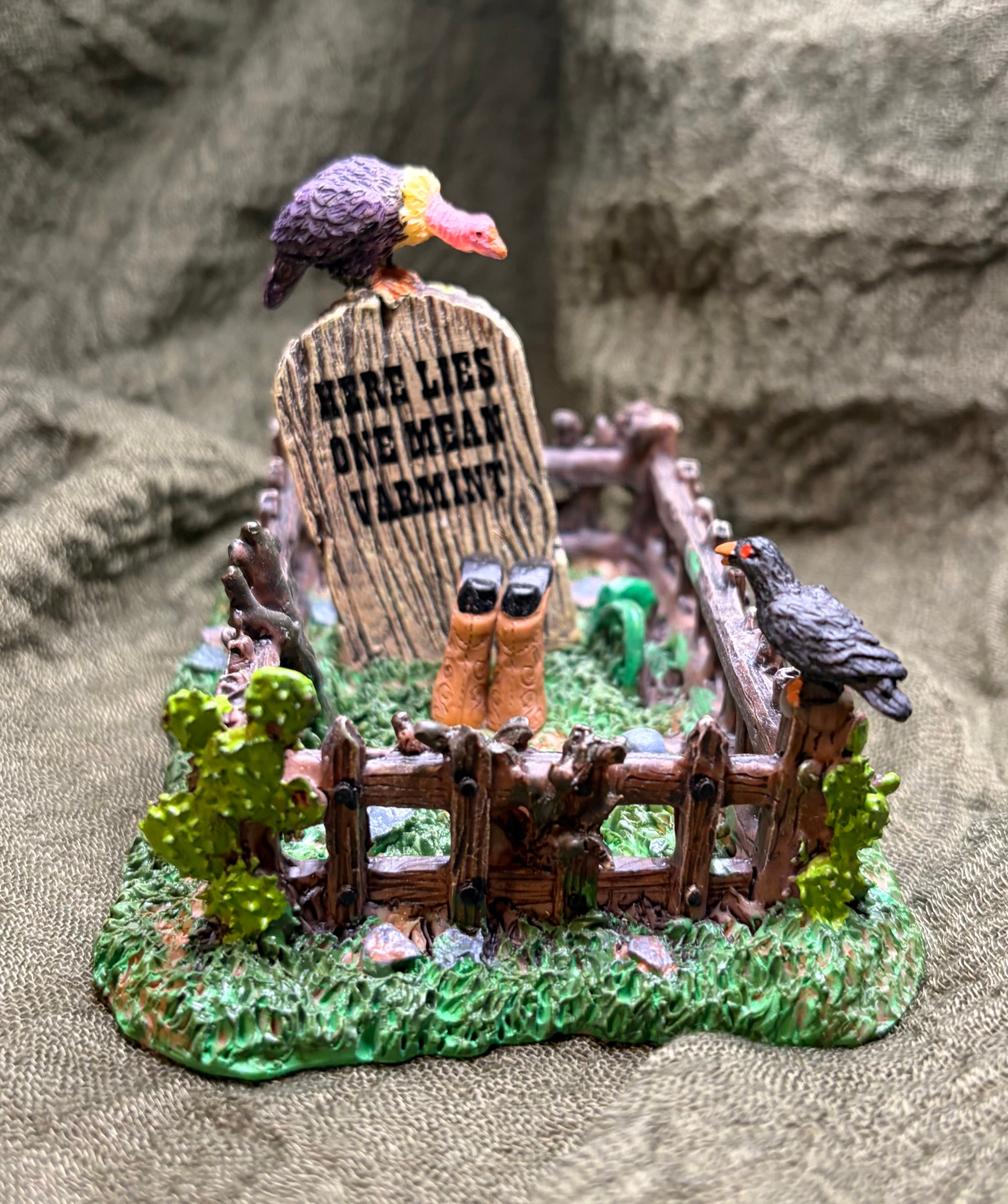 Lemax Spooky Town Cowboy Gravesite