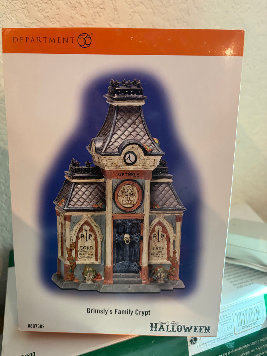 Dept 56 Grimsly's Family Crypt