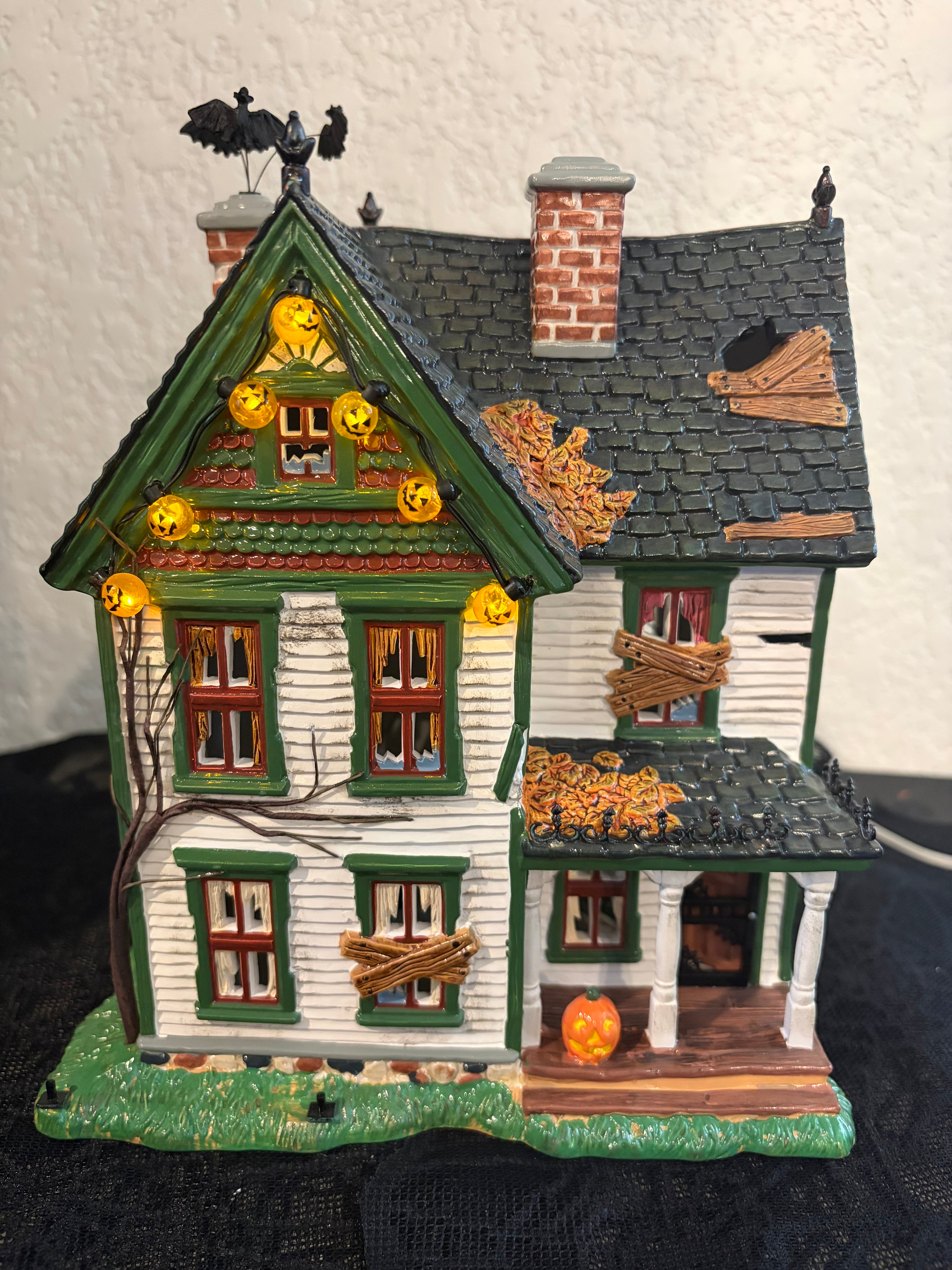 Dept 56 Spooky Farmhouse