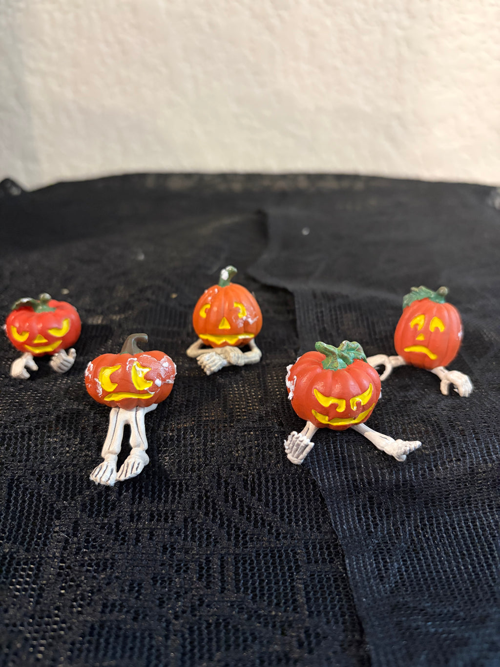 Dept 56 Pumpkin Heads