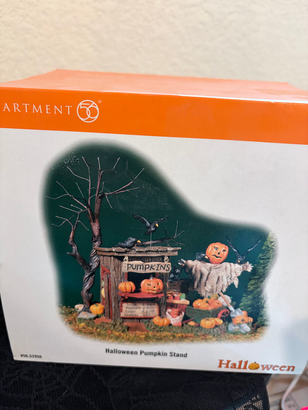 Dept 56 Halloween Pumpkin Stand