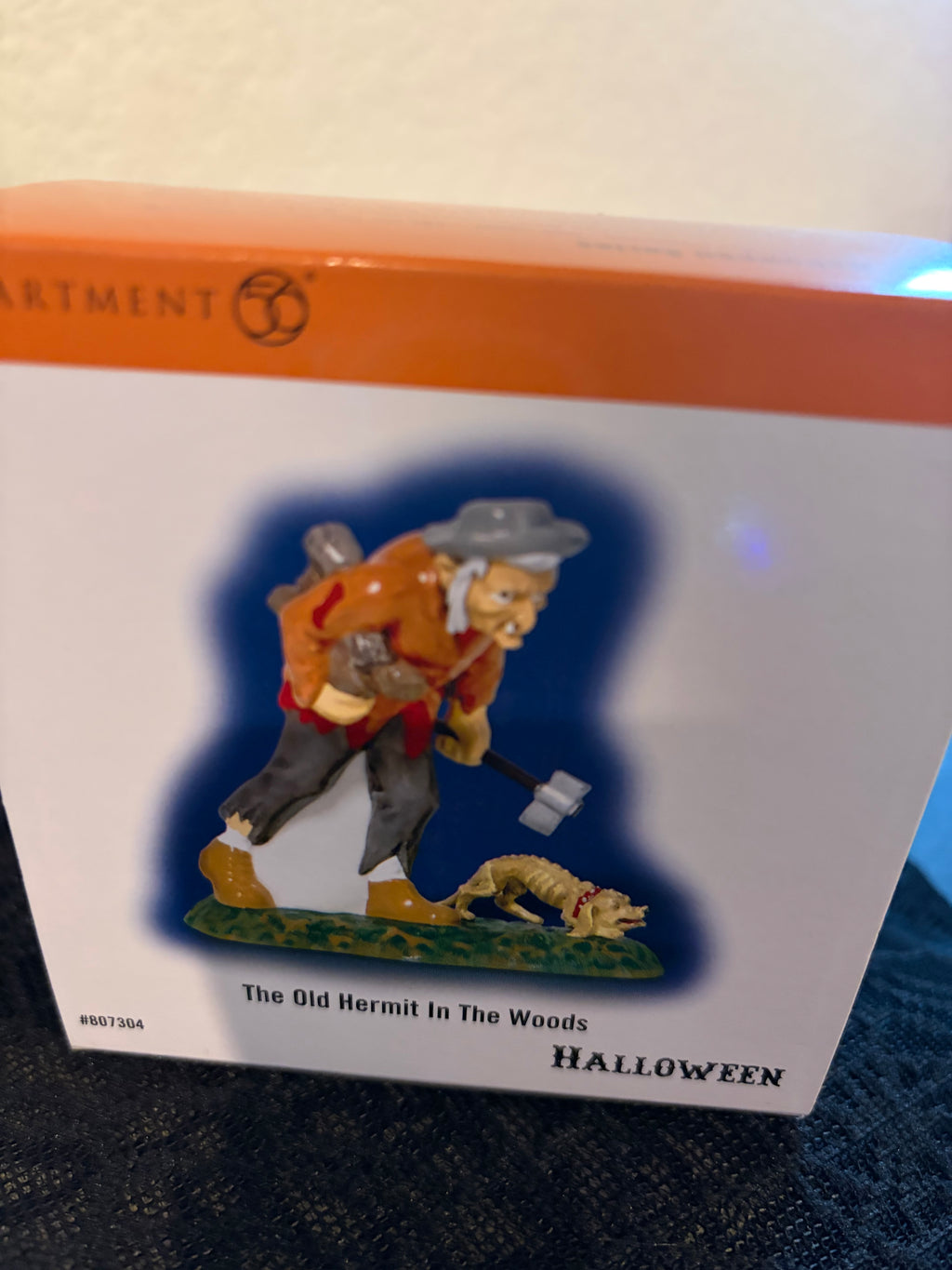 Dept 56 The Old Hermit in the Woods