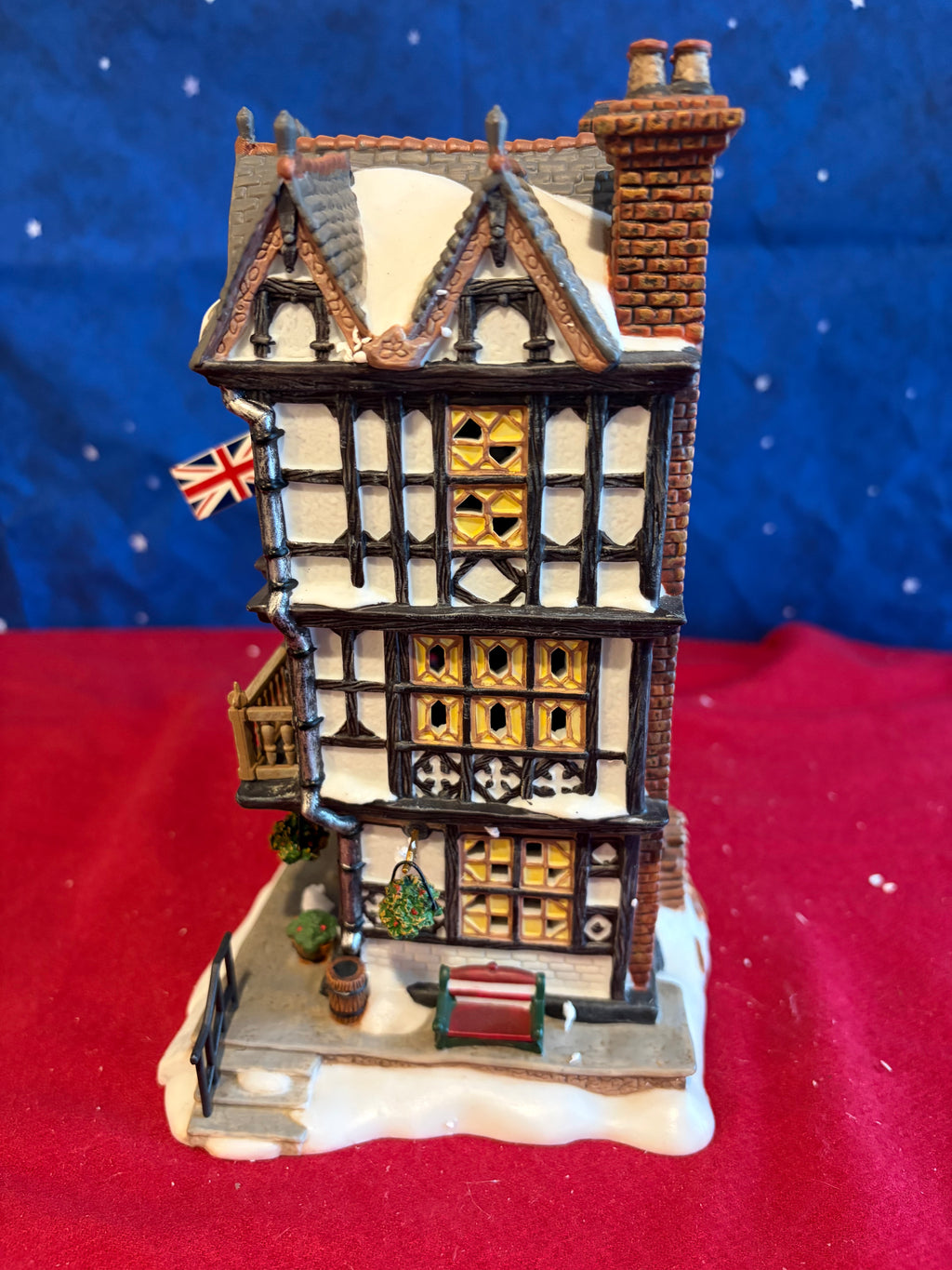 Dept 56 The Timbers Hotel