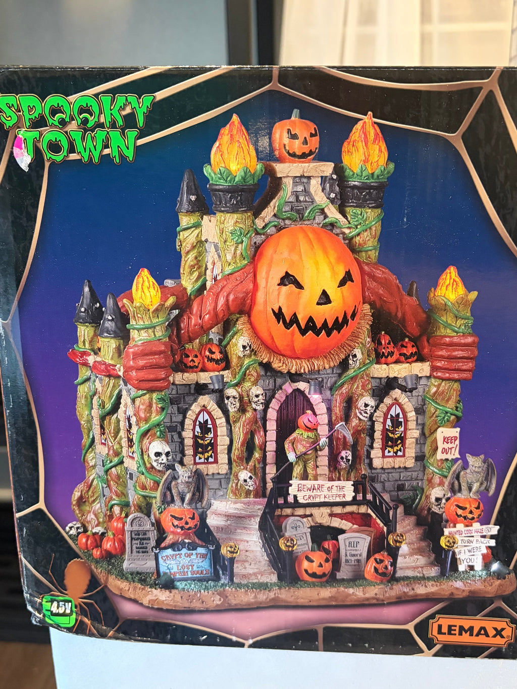 Lemax Crypt of the Lost Pumpkin Souls