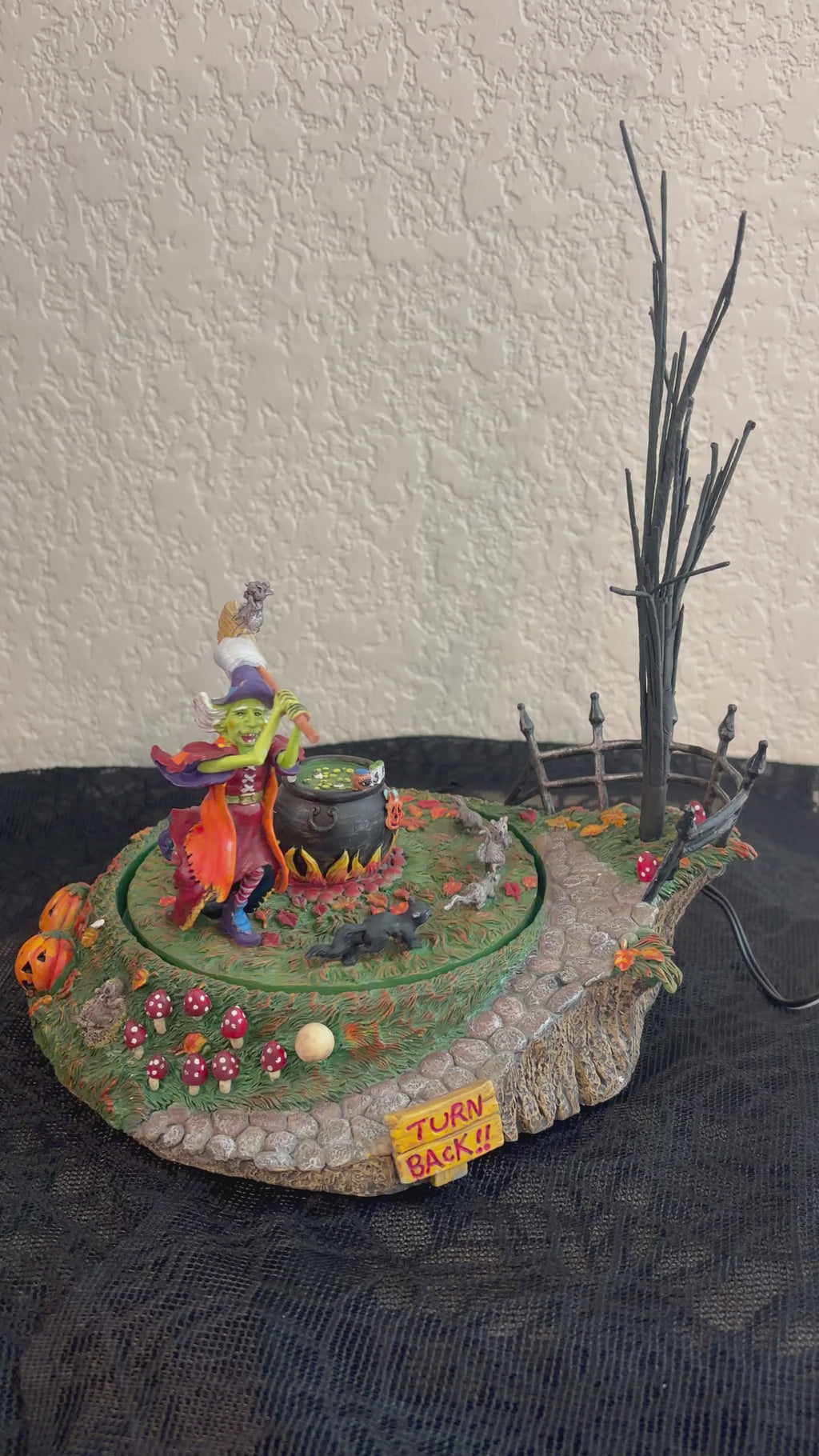 Dept 56 Halloween Rat Race