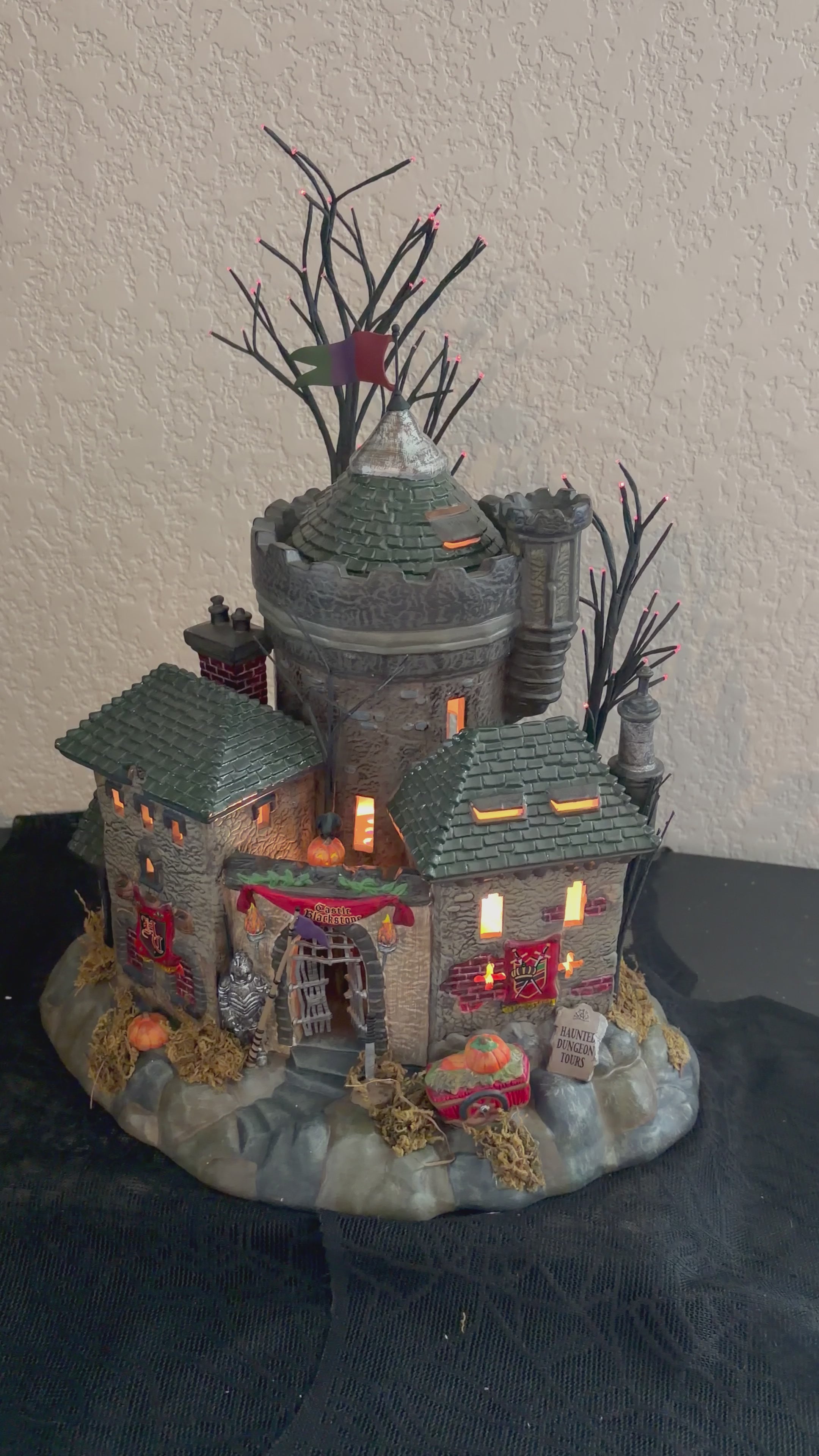 Dept 56 Castle Blackstone